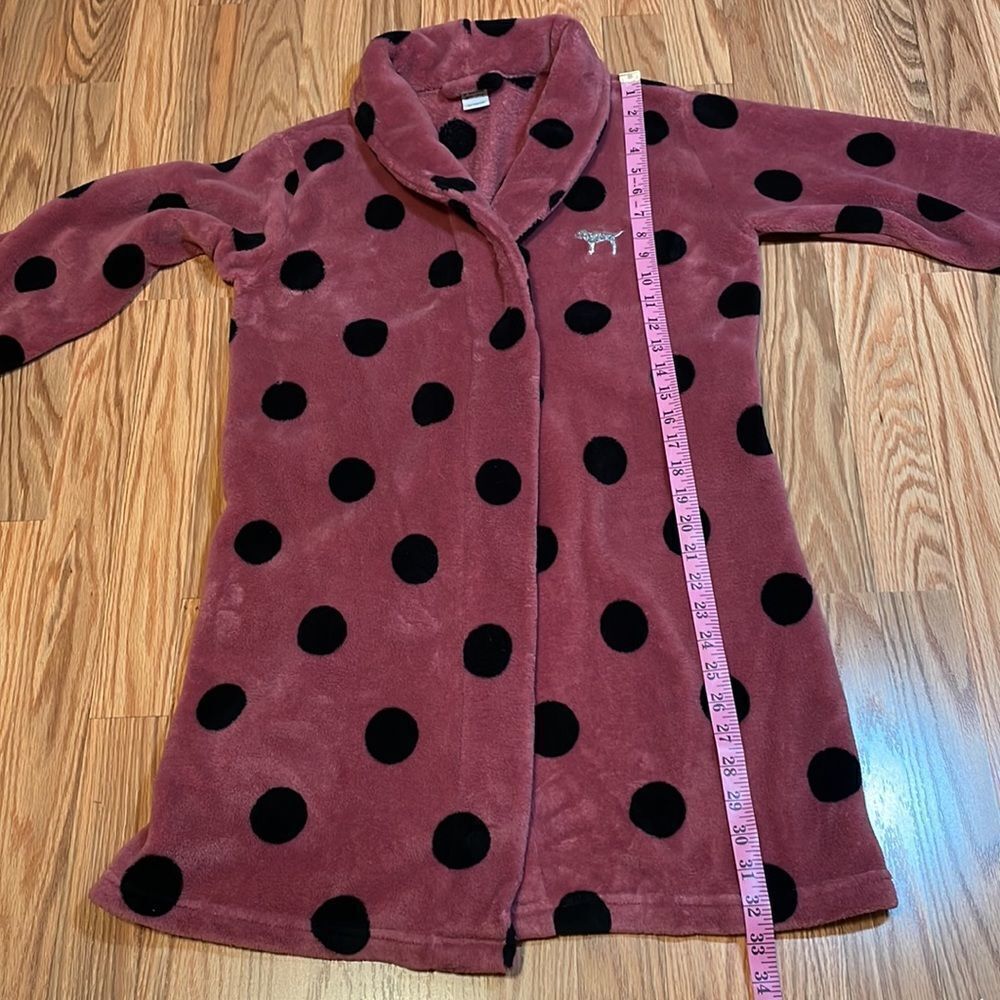 PINK Victoria’s Secret Robe - Picture 5 of 5